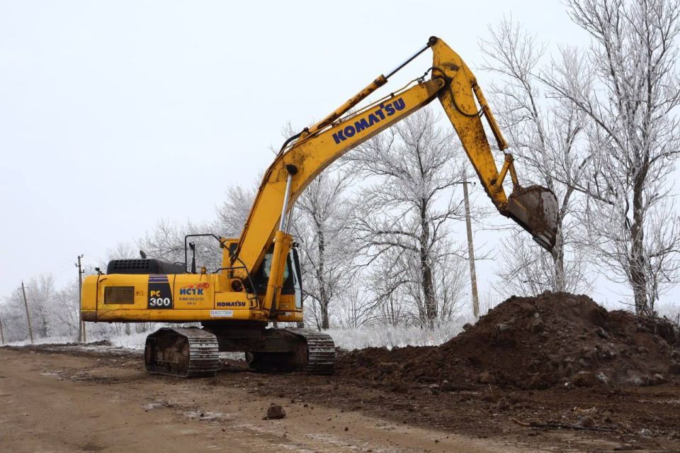Разминирование, расчистка и геодезия: «Мостовик» приступил к капитальному ремонту трех дорог в Волновахском округе