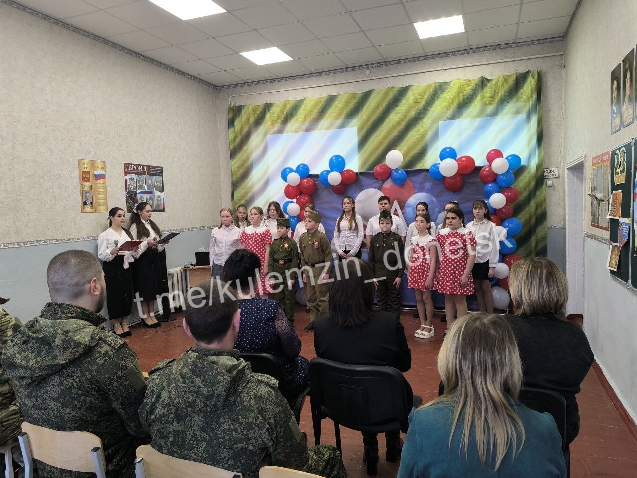 «Во славу Отечества». Накануне Дня защитника Отечества в Донецке проходят торжественные мероприятия, посвященные мужеству и доблести защитников Родины. Сегодня звучат поздравления для всех, кто защищал и защищает рубежи...