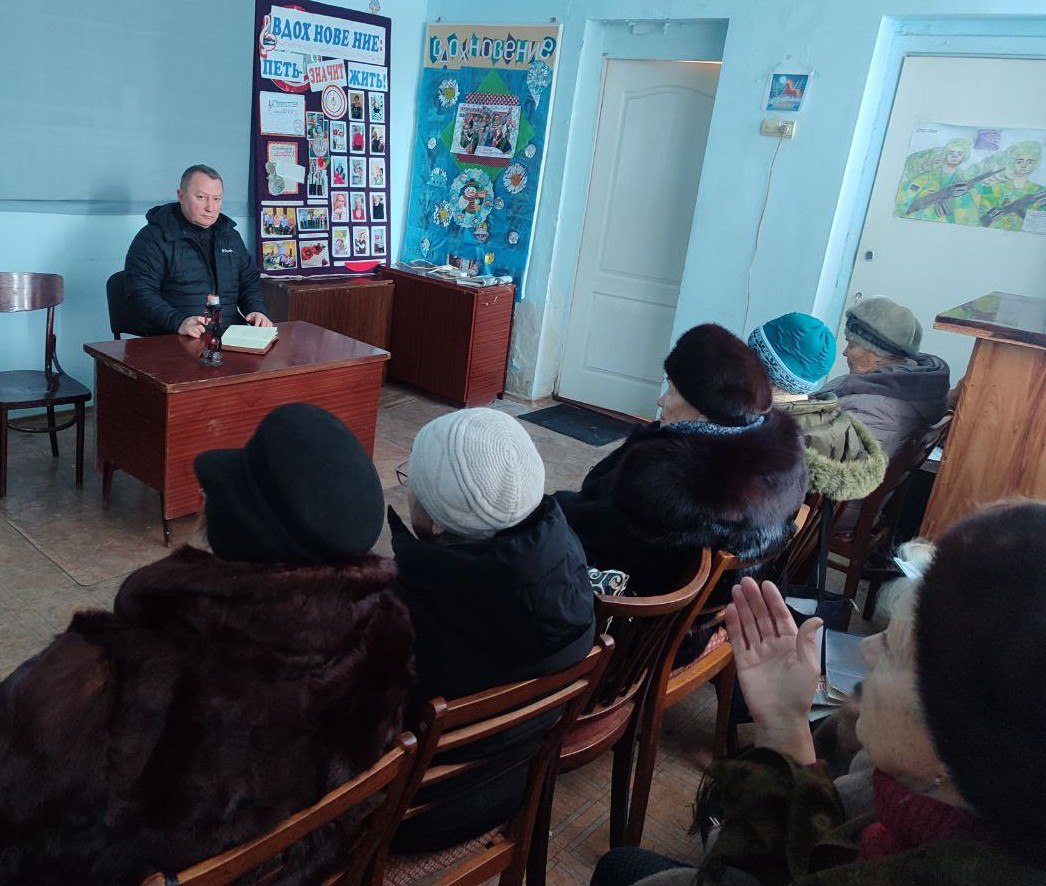 Сегодня, 20 февраля, в рамках проекта «Управдом ДНР» первый заместитель руководителя Управы Калининского внутригородского района Администрации городского округа Донецк Роман Емельянов провел встречу на подведомственной...