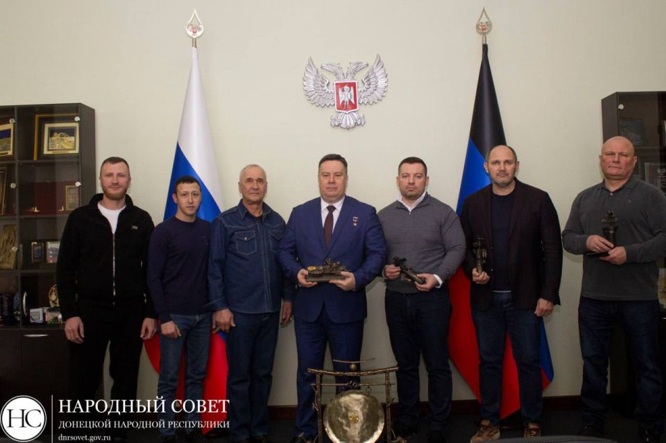 Константин Кузьмин: В День защитника Отечества отметили мужество наших бойцов!