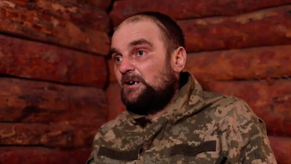 Дроновод пленил восемь боевиков ВСУ, окопавшихся рядом со свинофермой