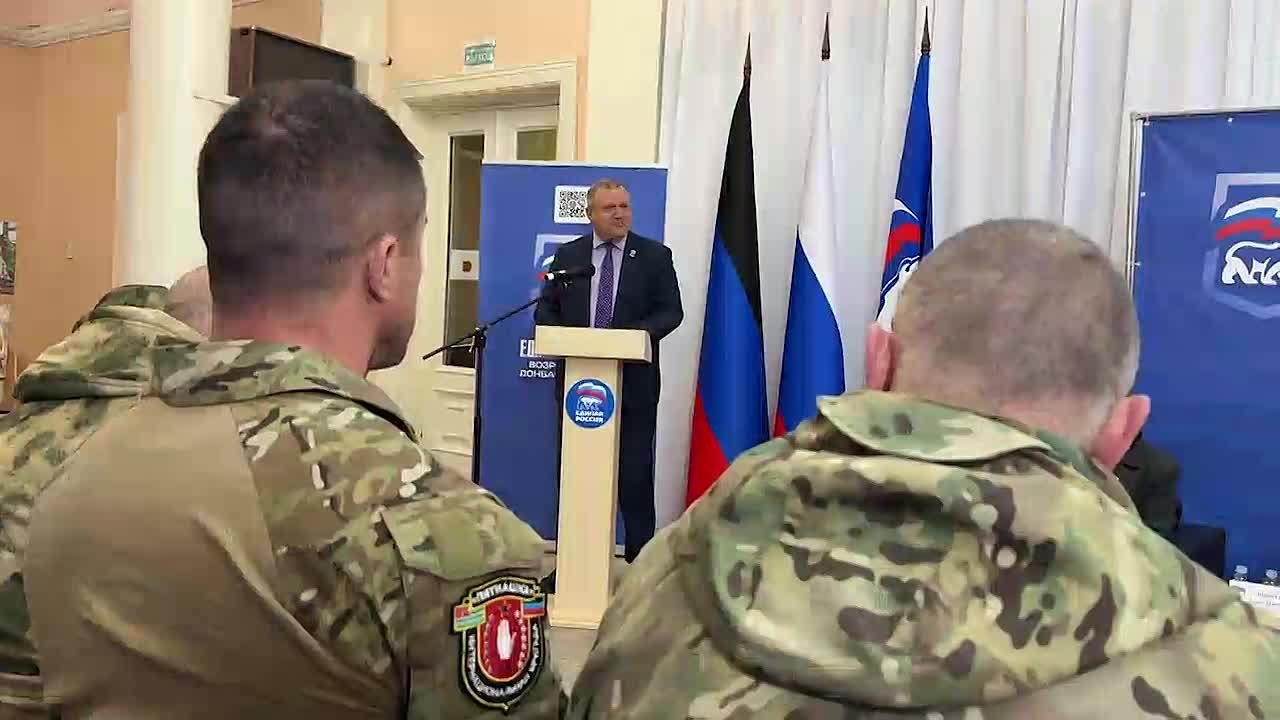 Очередной муниципальный форум Единой России «Есть результат!» открыла в Буденновском районе Донецка, который по количеству жителей равен городу: 70 000 человек