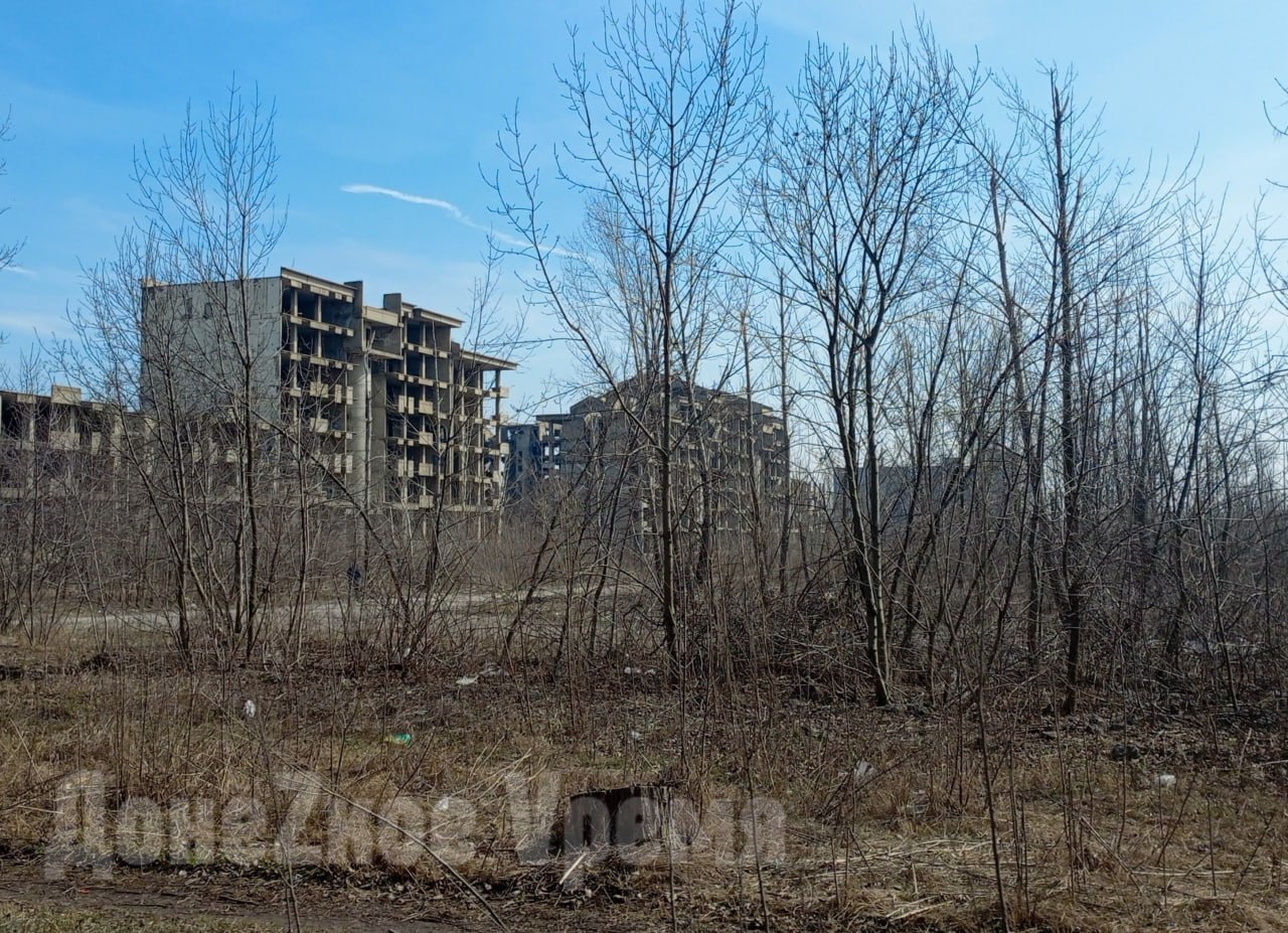 Почему застройщики в ДНР не хотят браться за недострои: названы три основные причины