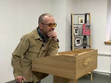 В Донецкой республиканской библиотеке для молодежи стартовала творческая программа «Театр Ивана Ревякова»