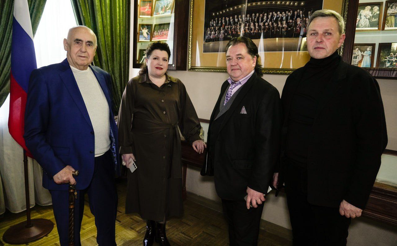 Михаил Желтяков: С рабочим визитом Донецкую Народную Республику посетила Министр искусства и культурной политики Ульяновской области Евгения Сидорова