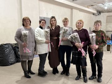 ЦветыМамамГероев. В преддверии Международного женского дня 8 марта поздравили матерей военнослужащих СВО и погибших бойцов