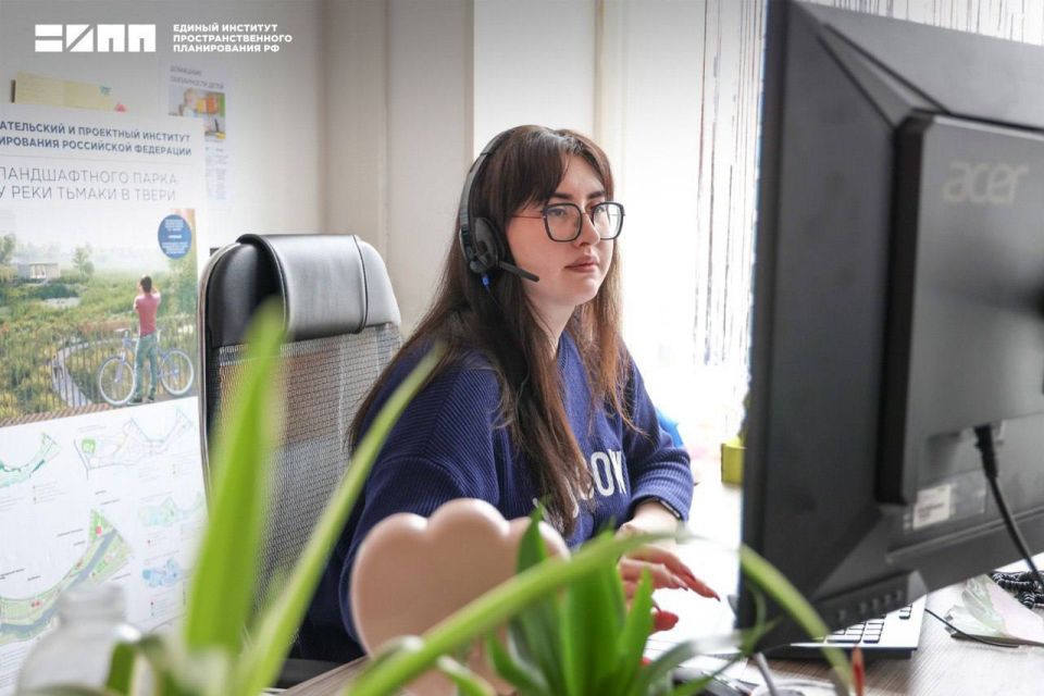 ��� �������� � � ������ ������: 200 ��������� �� 36 ����� ���������� � �������������� ���������� ��� �������