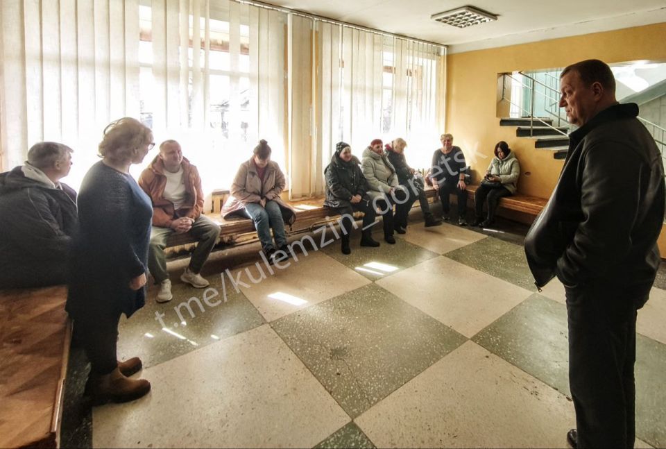 ������� � ������������� ������ ���������� ������� ����������� ����� ������������� �. �. ������ � �������� ����������� ���������� ����� � 6 �� ������ ����� ������