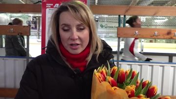 Встретилась с известной российской фигуристкой, двукратным призером Олимпийских игр Ириной Слуцкой - она провела замечательный мастер-класс с нашими спортсменами