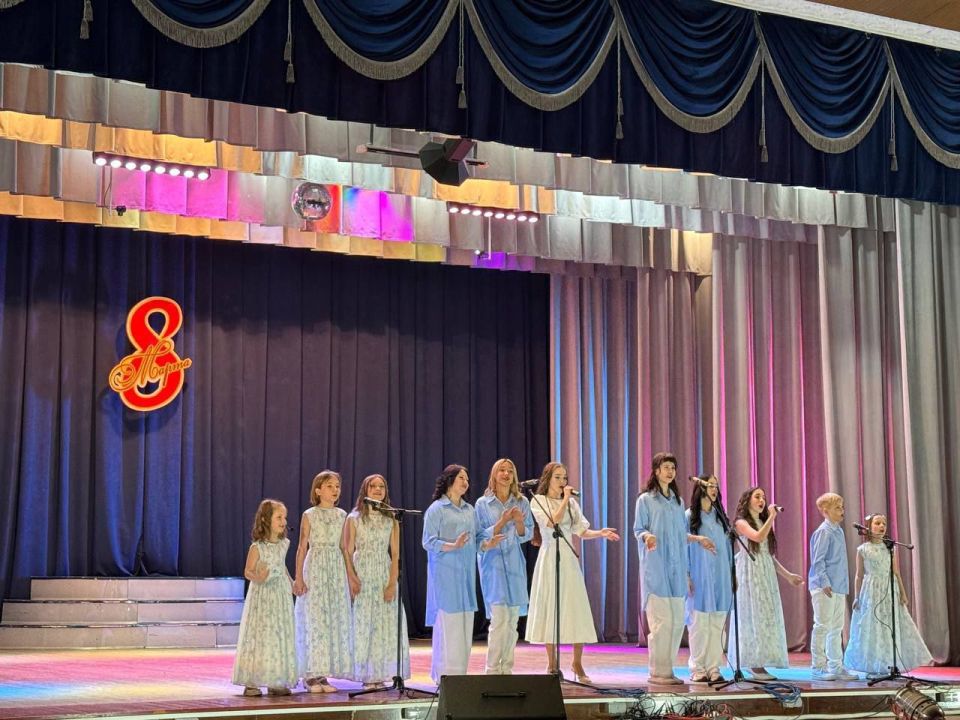 Елена Рязанцева: 8 Марта — день, когда весь мир говорит «спасибо» женщинам за тепло, красоту и силу, которые они дарят каждый день