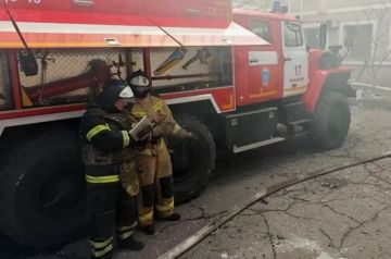 Спасатели ликвидировали пожар в детской больнице Донецка