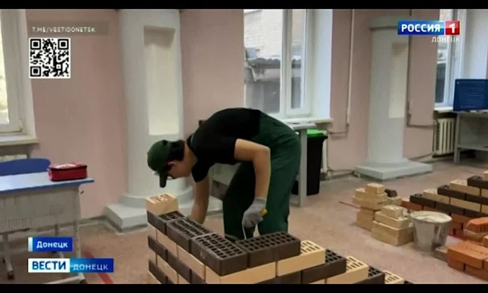 Олег Трофимов: От виртуальных симуляторов до реальных строительных объектов: Донецкий техникум готовит кадры для Республики