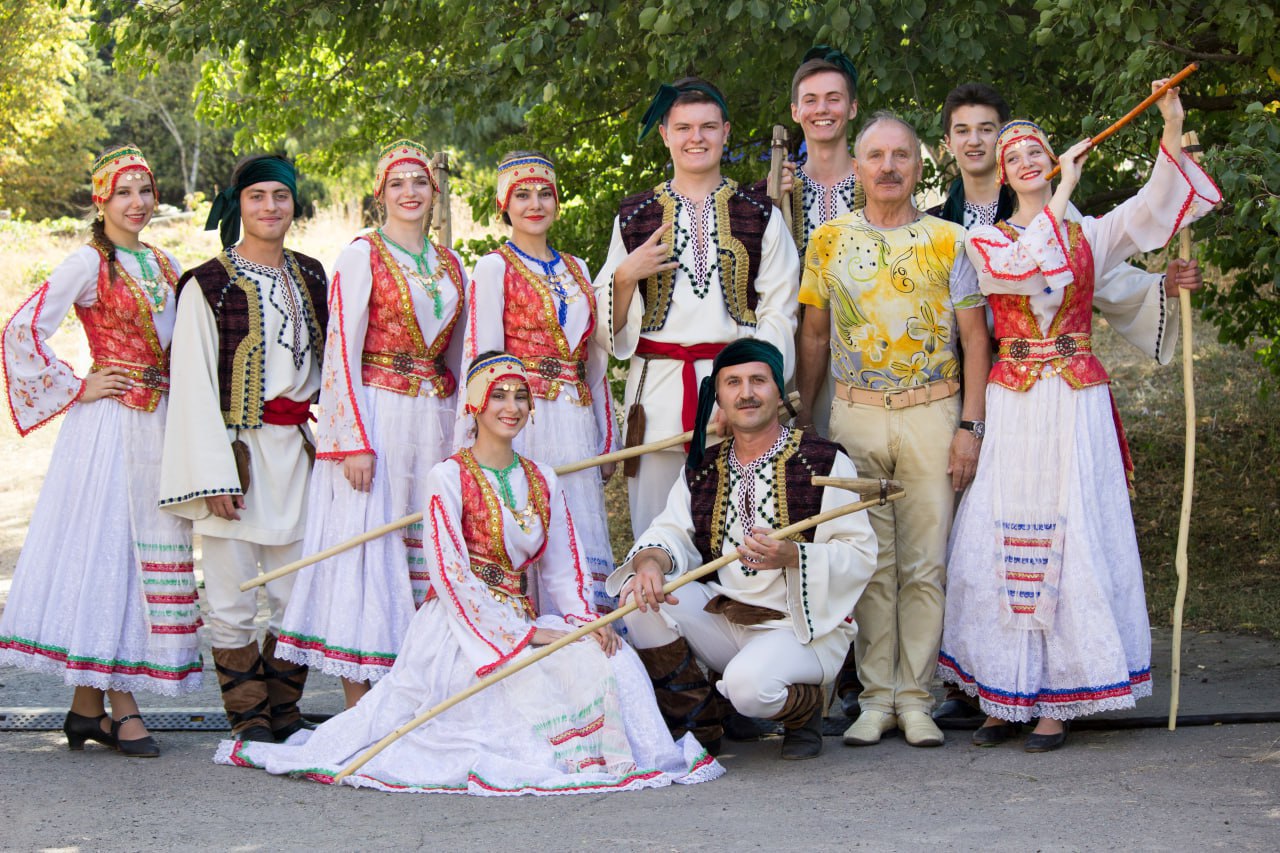 «Богата русская земля и разными народами, и педагогами, но все мы – русские»