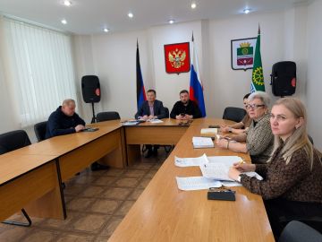 Председатель Старобешевского муниципального совета Дмитрий Блинов принял участие в аппаратном совещании с руководителями структурных и территориальных подразделений Администрации Старобешевского муниципального округа...