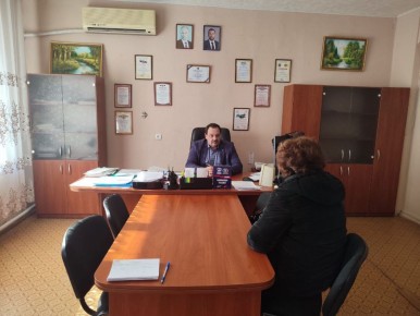 Сегодня, 19 марта 2026 года, заместитель руководителя Управы Кировского внутригородского района Администрации городского округа Донецк ДНР Александр Дёмин провел личный прием граждан