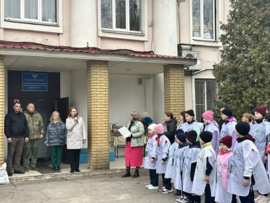 В преддверии Международного дня леса в Донецке заложили «Сад памяти» и открыли новое школьное лесничество