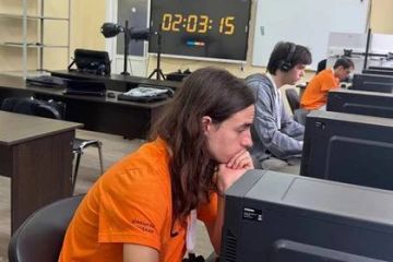 Нейросетевая битва в Донецке: Студенты ДНР показали свои знания в области искусственного интеллекта