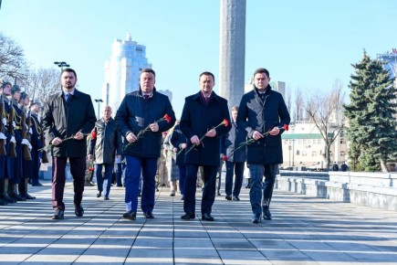 ��������� ����������� ����������� �������� ������� ������� � �������� ������������ � ��������