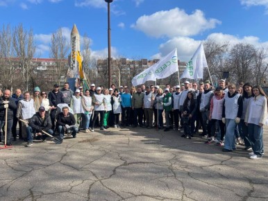 Валентин Левченко: Волонтеры Сбера внесли вклад в благоустройство территории сквера «Старого Планетария»