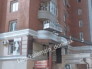 В Ворошиловском районе бригада предприятия «Мосводосток» шефа-региона г. Москва продолжает закрывать тепловой контур в многоквартирных домах, повреждённых в результате вчерашней вражеской атаки