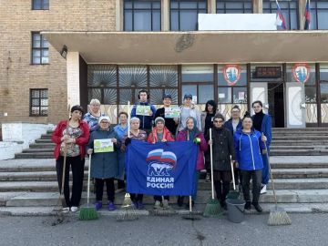 Муниципальный субботник прошел в Старобешевском округе