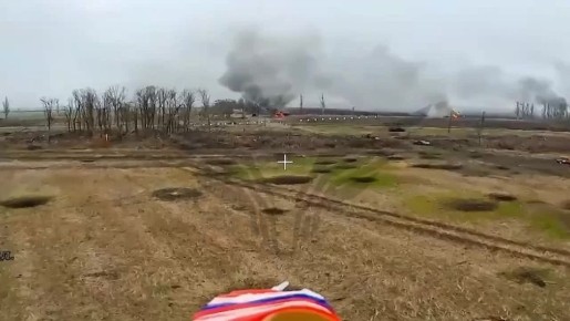 Горящие колонны ВСУ в селе Гришино под Красноармейском