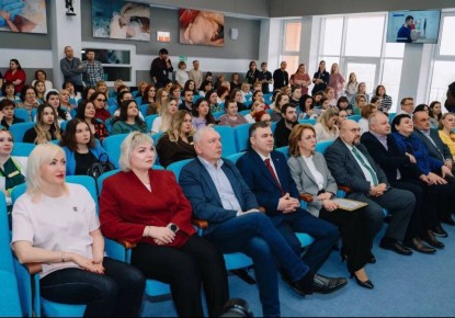 Там, где рождается жизнь. Сегодня Донецкому Республиканскому Перинатальному Центру имени профессора В.К. Чайки исполняется два года! Это учреждение – настоящая крепость материнства и детства