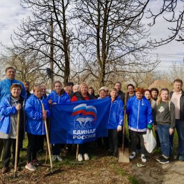 Михаил Меренков: Субботник в Буденновском районе!