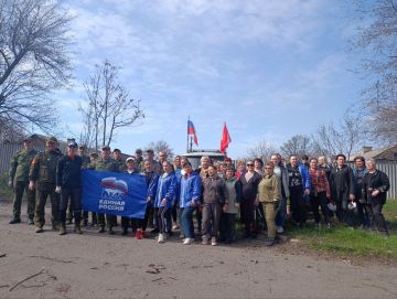 Елена Рязанцева: 4 апреля в Пролетарском районе прошёл весенний субботник, организованный в рамках проекта "Городская среда" партии "Единая Россия"