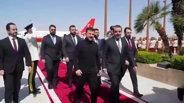 Нелегитимный прилетел в Сирию