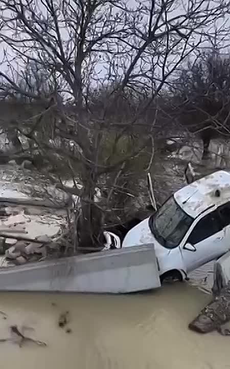В Дагестане из-за наводнения погибли три человека