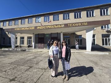 Специалисты по управлению персоналом Иловайской дистанции по эксплуатации зданий и сооружений Донецкого филиала ФГУП "ЖДН" провели встречу со студентами Комсомольского индустриального техникума