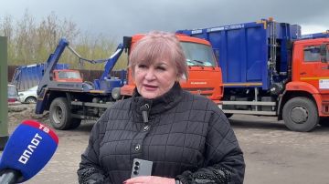 Новая партия спецтехники поступила на предприятие «Донснабкомплект» от Регионального экологического оператора