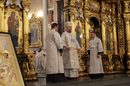 Митрополит Донецкий Владимир призвал к внутренней тишине в ожидании Пасхи