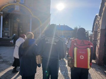 Добровольцы Донецкого РО ВСКС обеспечили безопасность во время праздничных богослужений