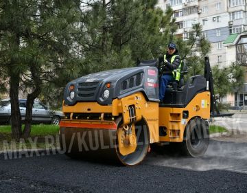 В Донецке стартовали работы по обновлению внутриквартальных дорог