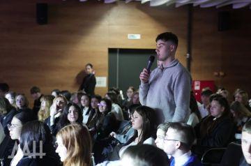 ������� �������.������ ��������� ����� 500 ���� ������� ���