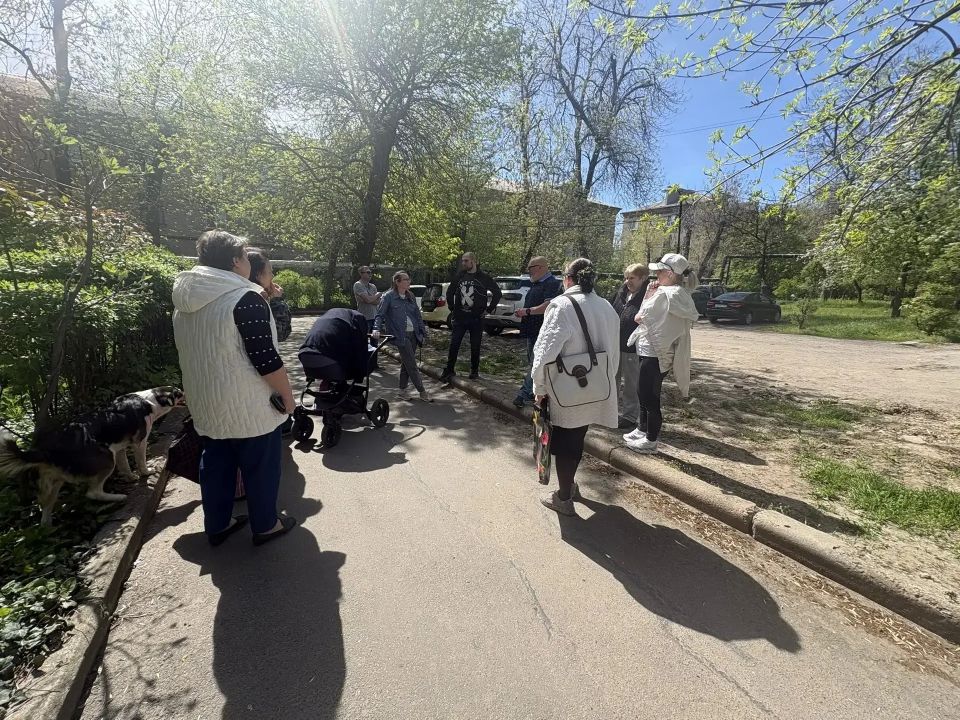 Продолжаются сходы с жителями Ленинского района 04.05.2026 состоялась встреча с жителями
