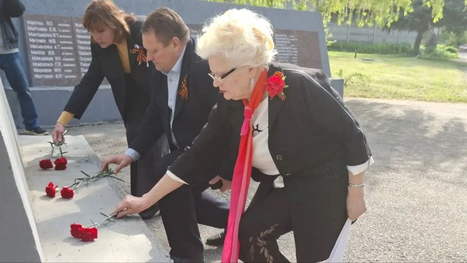 Валентин Левченко: Память, которая живёт в сердцах: возложение цветов в канун Дня Победы