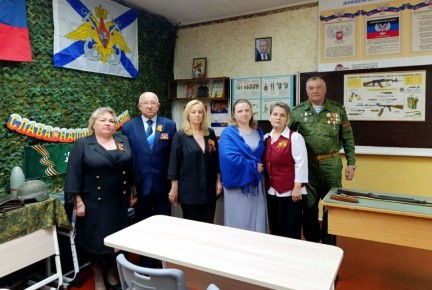 Наталья Бегуненко: По поручению Главы ДНР Дениса Пушилина в Петровском районе продолжаются встречи с населением
