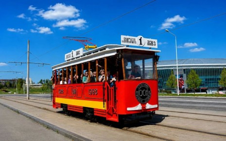 В День Победы по улицам Донецка вновь будет курсировать ретро-трамвай — добрая и уже полюбившаяся жителям города традиция
