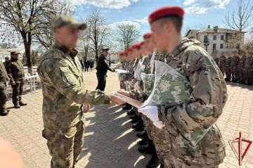 Росгвардейцы провели военно-патриотическую игру «Зарница» для школьников в новых российских регионах
