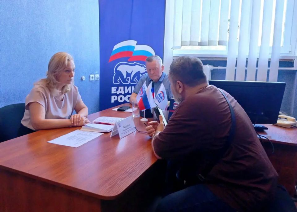 Наталья Бегуненко: В пятницу, 22 мая, в общественной приёмной партии «Единая Россия» Петровского района г. Донецка состоялся приём граждан