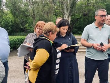 Анна Кондрыкинская встретилась с жителями поселка Лидиевка в Донецке