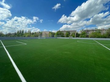 В Будённовском районе Донецка открыли новый спорткомплекс