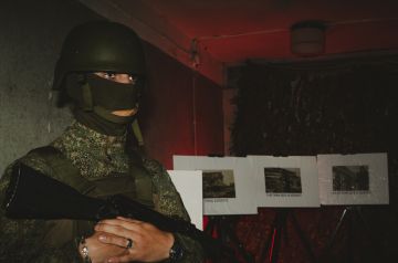 Стояли 242 дня: в Донецке почтили память героев обороны аэропорта