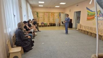 Встреча депутата Старобешевского муниципального совета с коллективом ГБДОУ "Новосветский детский сад "Берёзка"