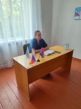Депутат Старобешевского муниципального совета ДНР от партии «ЕДИНАЯ РОССИЯ» Светлана Клапша провела встречу с жителями села Петровское