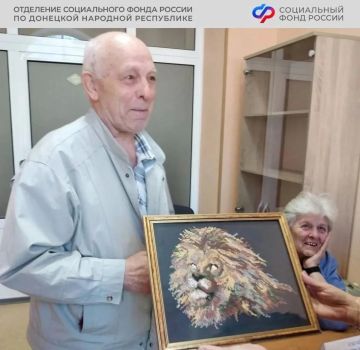 В стаж засчитывается период ухода одного из родителей за детьми до достижения ими полутора лет