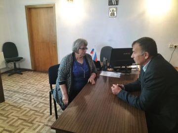 Депутат Старобешевского муниципального совета от партии «ЕДИНАЯ РОССИЯ», Сергей Канарь, провел продуктивную встречу с жителями села Стыла